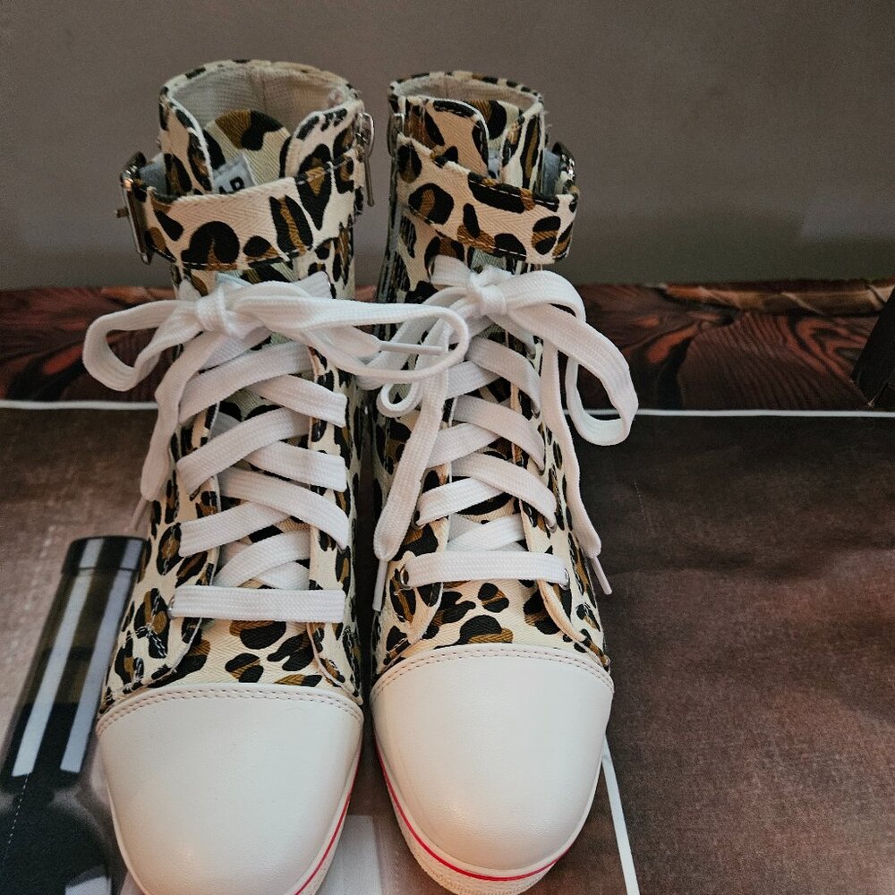 Womens Lace Up Heel Sneakers, Platform Wedge Sneakers Ankle Booties with Zipper